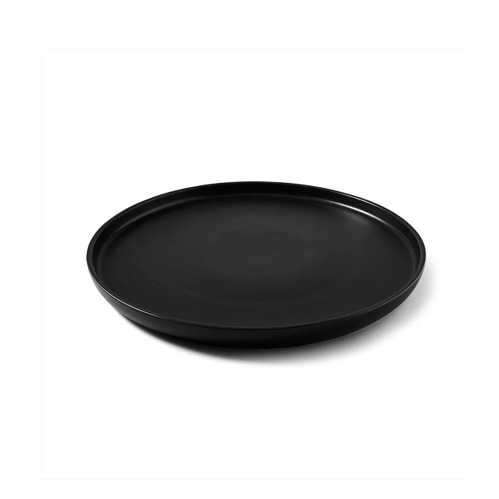 1049954_SP_RILEY_ROUNDPLATTER_34CM_BLACK_1