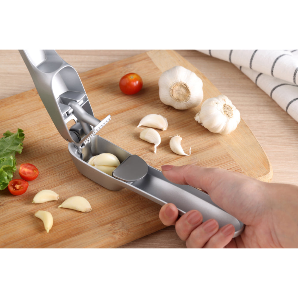 Zyliss Susi 4 Garlic Press - Image 12