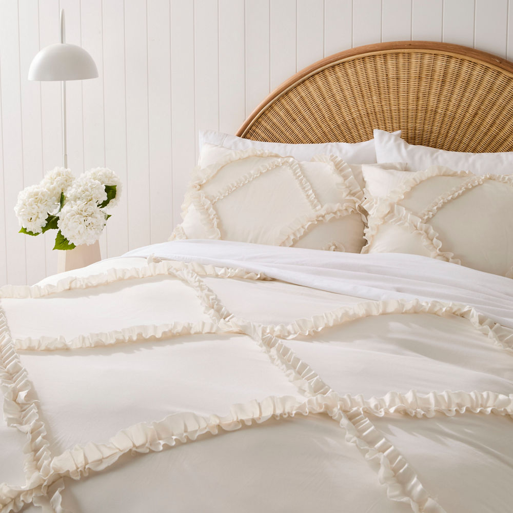 Adorn Living Pip Ruffle Quilt Cover Set - Image 2