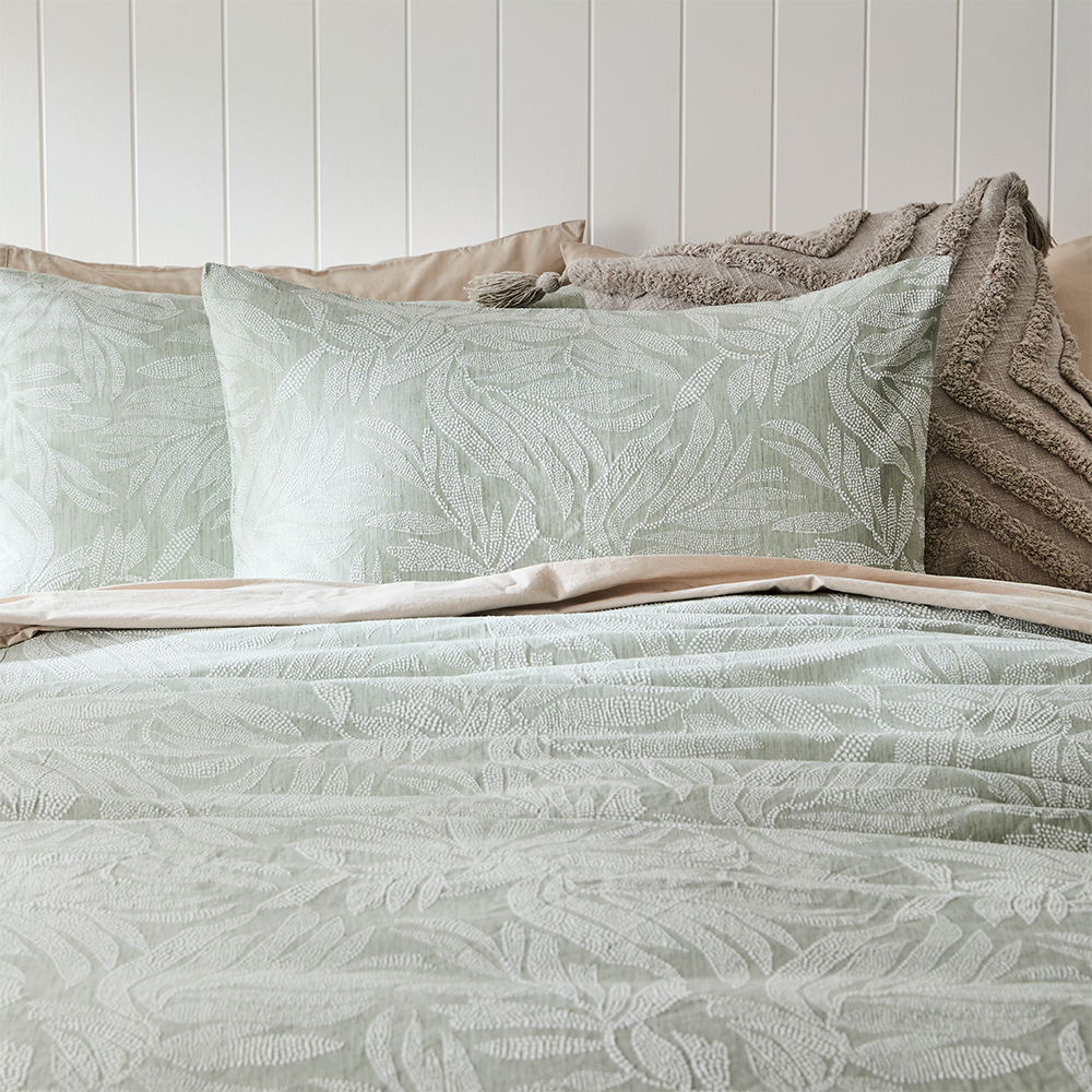 Adorn Living Malakai Quilt Cover Set - Image 4