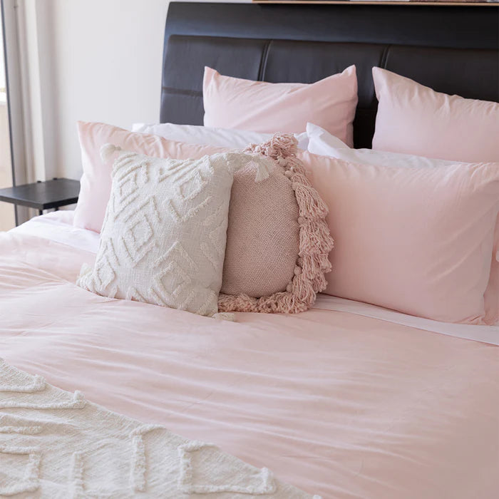 Lorraine Lea Margo Quilt Cover Set
