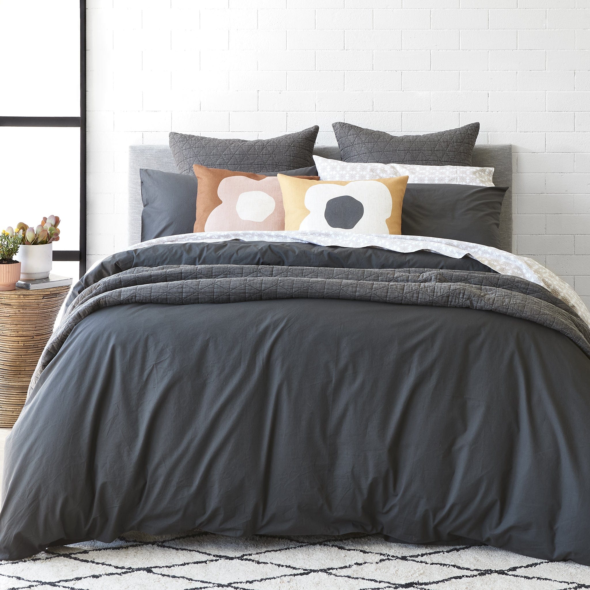 alex-liddy-edit-quilt-cover-graphite-single-alex-liddy-myh-1