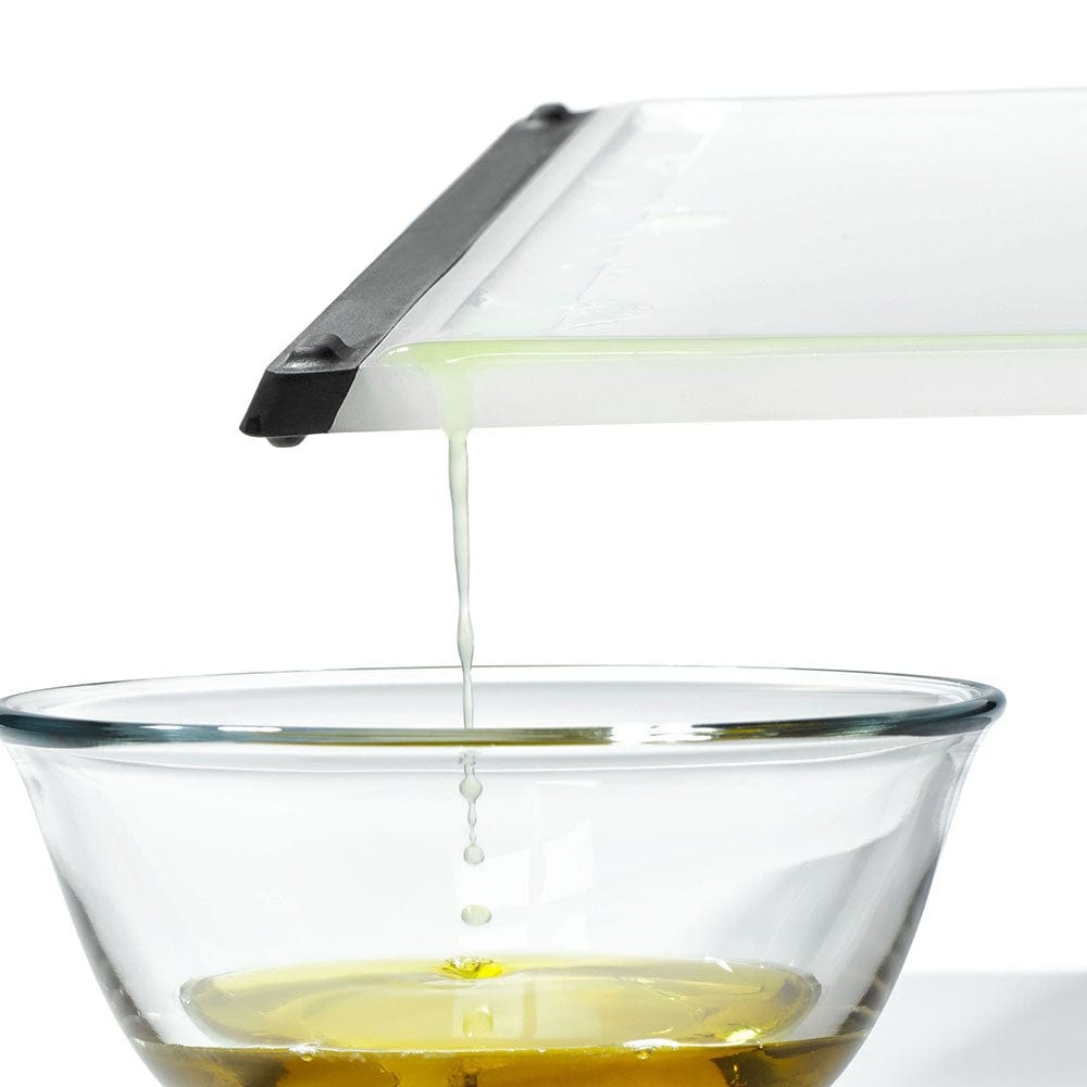 oxo-good-grips-carving-cutting-board-oxo-sah-48396-285872104