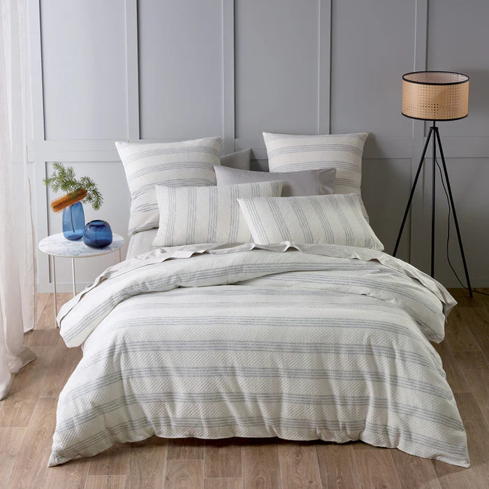vienna-quilt-cover-set-overhead-view