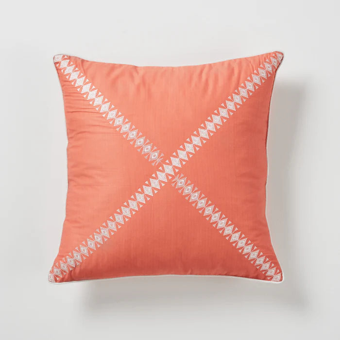 virginia-quilt-cover-set-cushion-cover-overhead